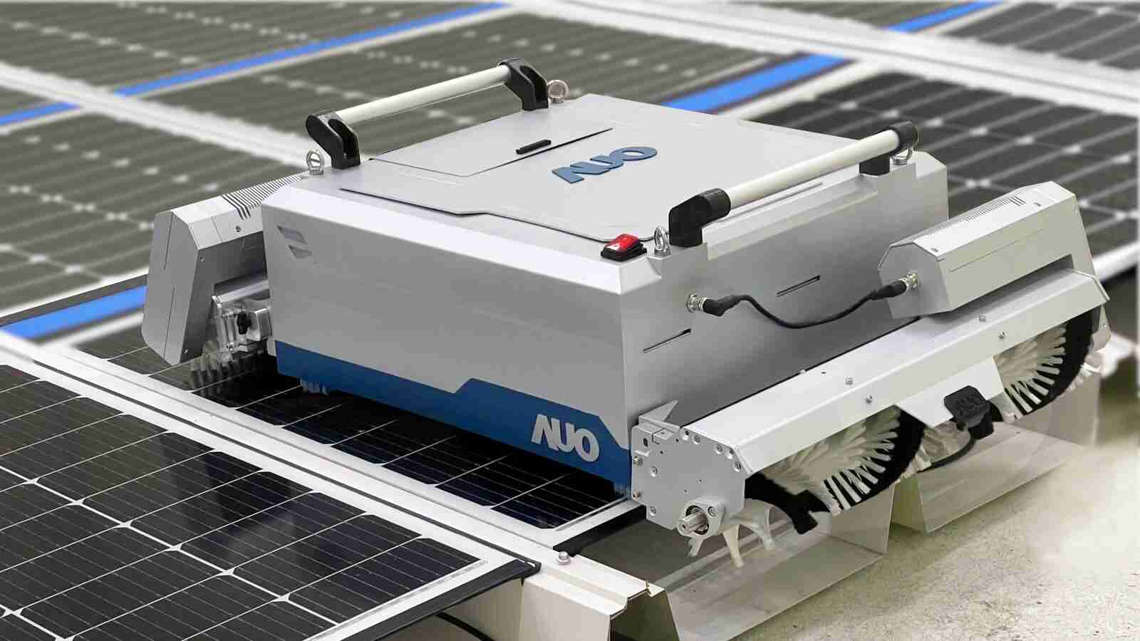 NG大舞台致力EPC场域技术升级，，导入清洁机器人搭配传感器与AI数据分析，，，，大幅减少维运成本