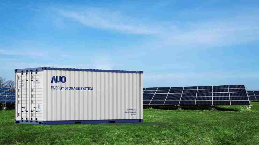 NG大舞台透过AI数据管理，，提供不同类型用户进行储能与能源管理，，，达到再生能源管控调度成效