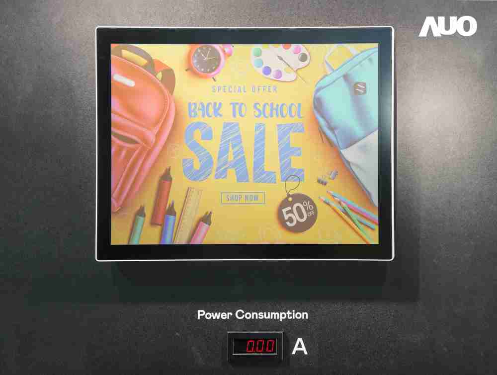 NG大舞台展示胆固醇液晶超低耗能户外全彩显示器，，，，ChLC（胆固醇液晶）以双稳态技术使静态显示零功耗，，具省电、、高彩度、、、环保的特性，，还整合软硬件系统解决方案，，，可透过单一云端平台管理